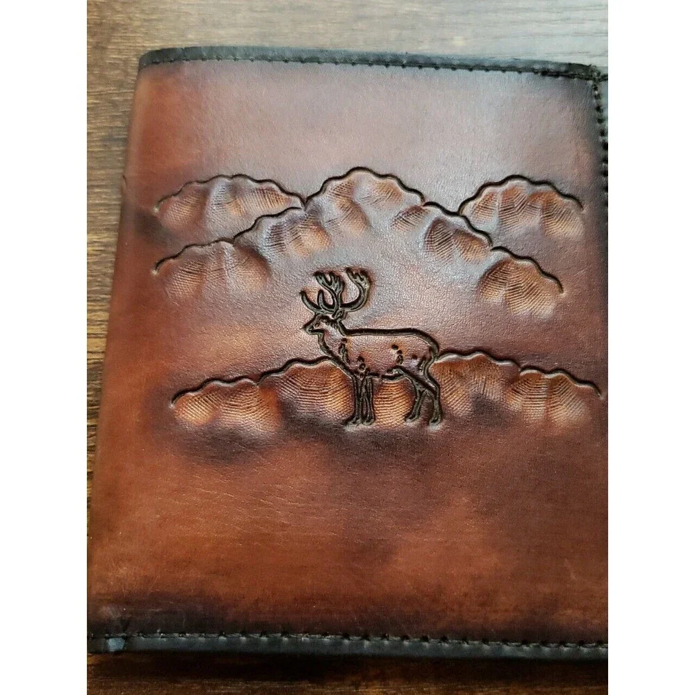 Oleg Cassini by Lyntone Men's Bi-Fold Brown Leather Wallet Box Buck Hunting NOS